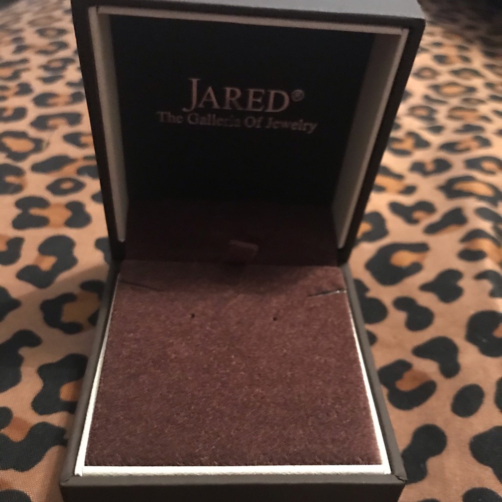 Jared jewelry boxes